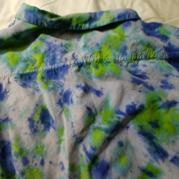 Tie Dyed Blue & Green !00% silk shirt - Picture 5 of 9